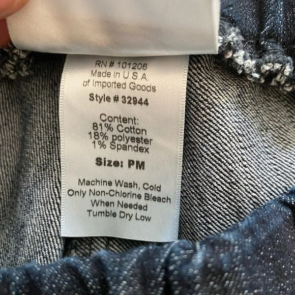 Soft surroundings pull on denim petite - Picture 4 of 7